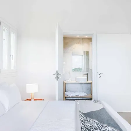 Cielo Villa *